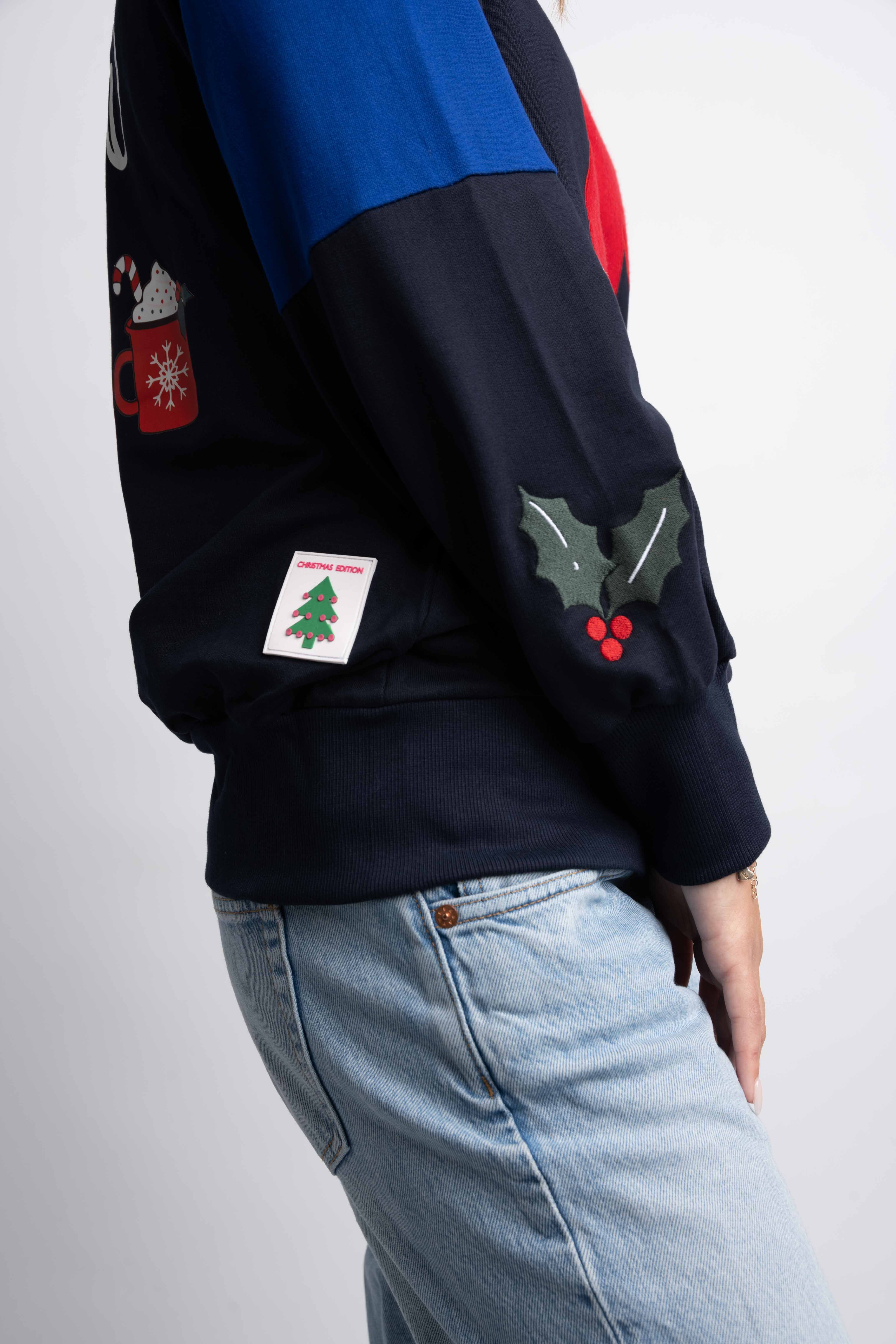 HIGH NECK CHRISTMAS SWEATSHIRT